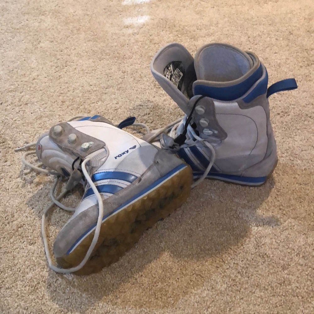 Roxy Snowboarding Boots Sz 7